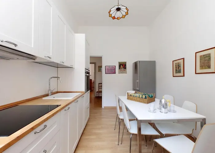 Apartment 4bnb - Chinotto Spacious *